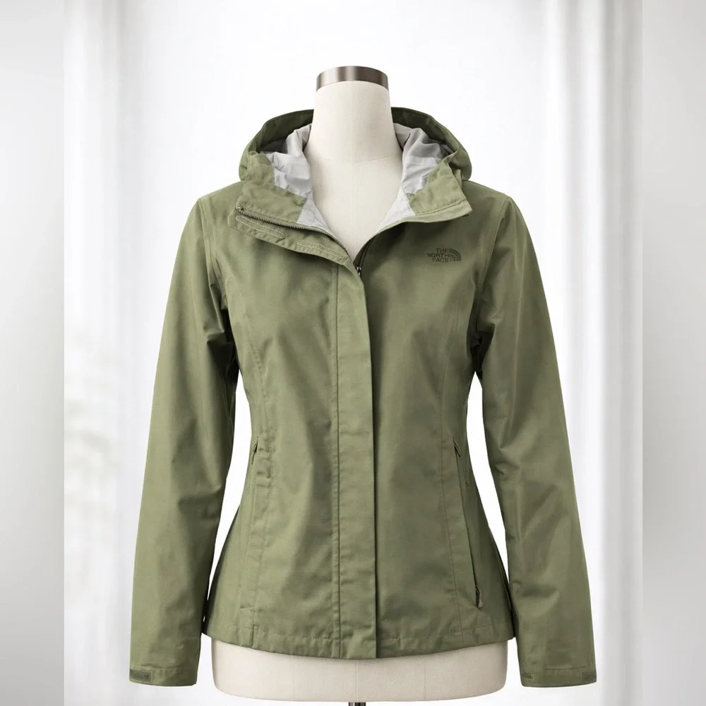 The North Face Women’s Resolve Hooded Waterproof Jacket – Olive – Extra Small
